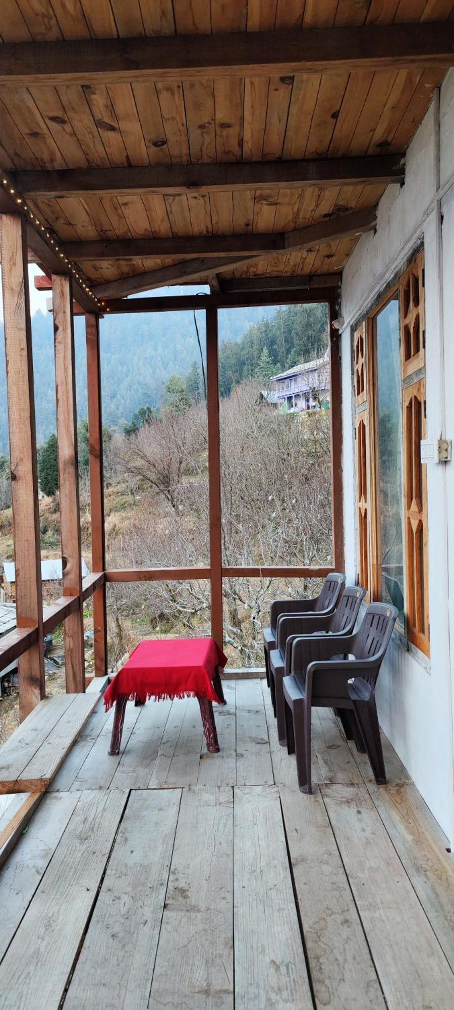 Sukun Hostel Sainj Extérieur photo